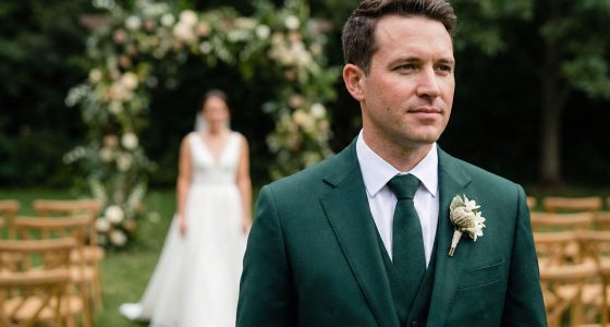 couleurs tendance de costume de marié en 2026