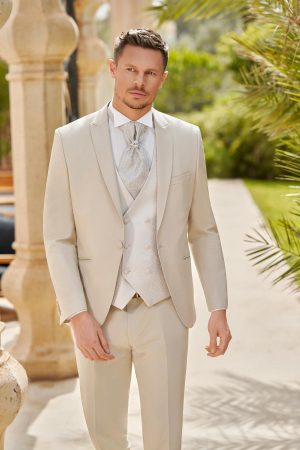 Costume de mariage Côme beige, larges revers et gilet assorti