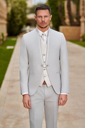 Costume de mariage Limassol greige, col officier et liseré contrasté