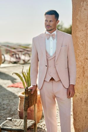 Costume de mariage Malaga rose, tissu chiné et gilet croisé