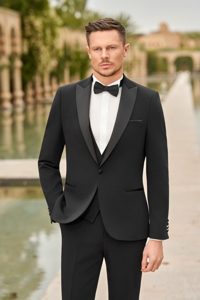 Smoking de mariage Seattle noir, revers en satin